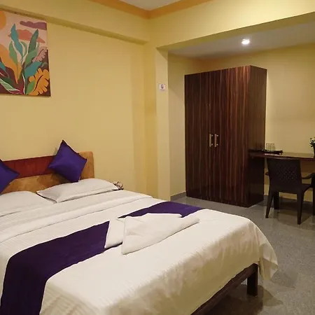 Brit'S Palace Goa Agacaim Room photo