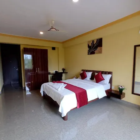 Brit'S Palace Goa Agacaim Exterior photo