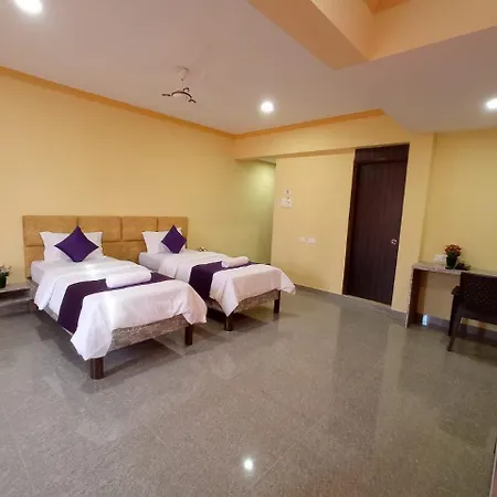Brit'S Palace Goa Agacaim Exterior photo