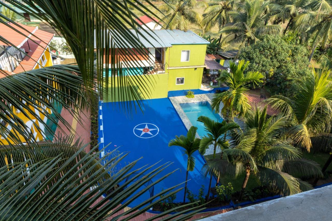 Brit's Palace Goa * Agacaim