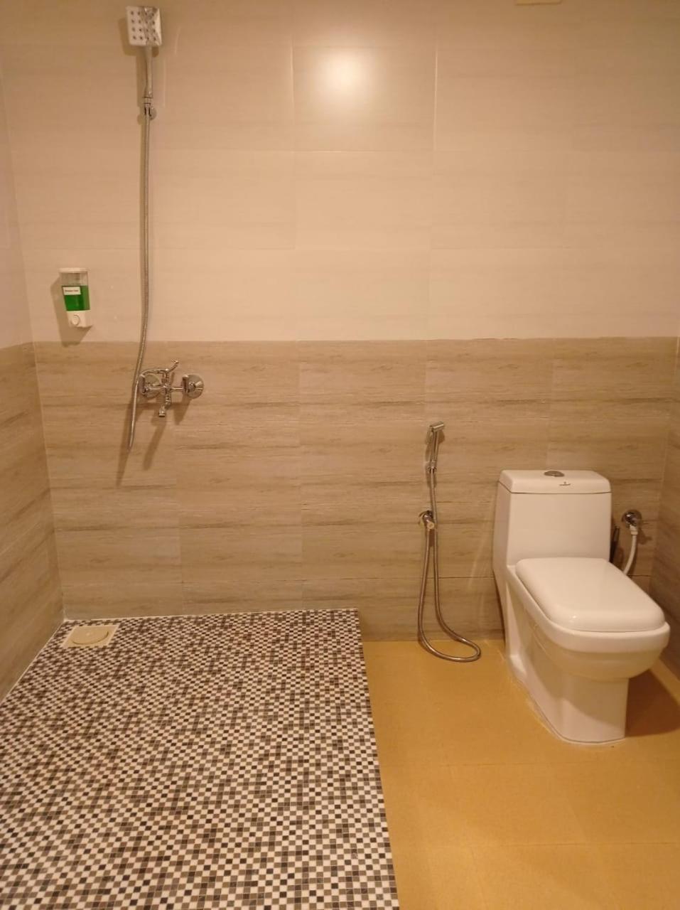 Apartment Brit's Palace Goa Agacaim