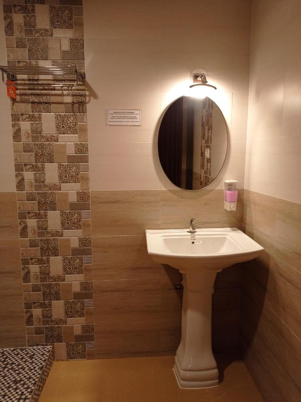 Apartment Brit's Palace Goa Agacaim